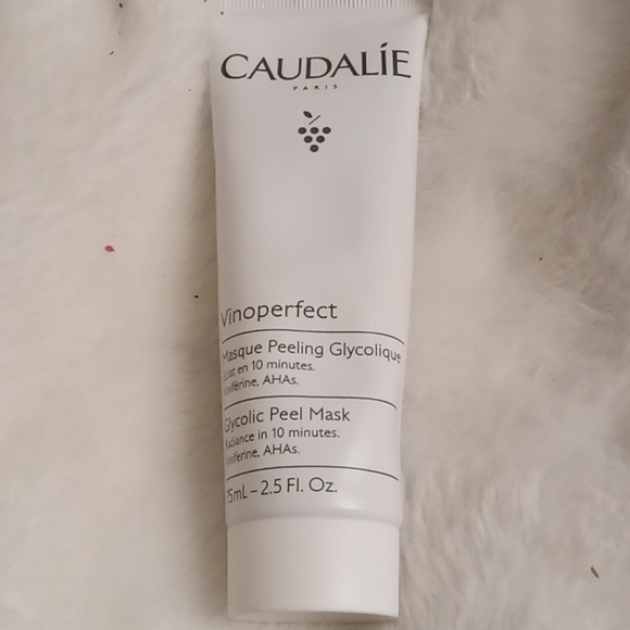 Caudalie Skincare Caudalie Vinoperfect Brightening Glycolic Peel Mask Poshmark